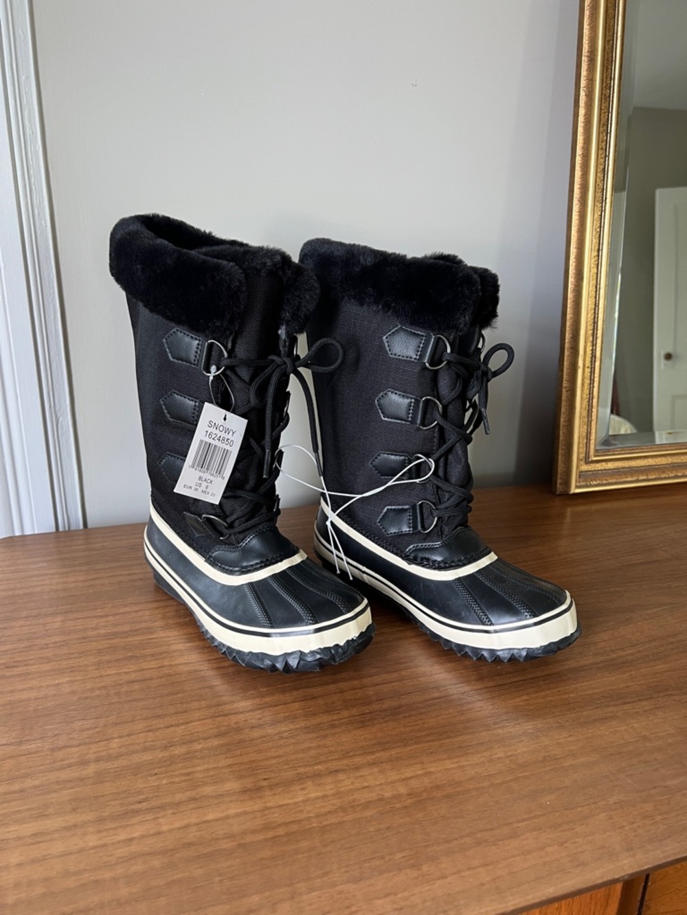 JBU Snowy Black Faux Fur-Trim Snow Boots with Lace-up Front, Size 6